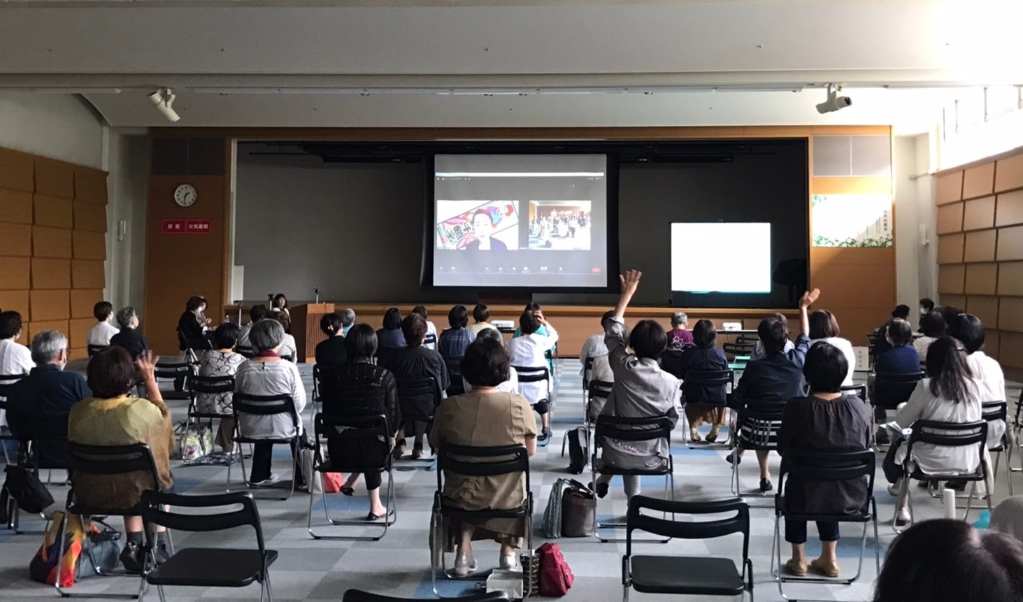 �t�H�[����-�R