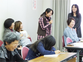 ���^����